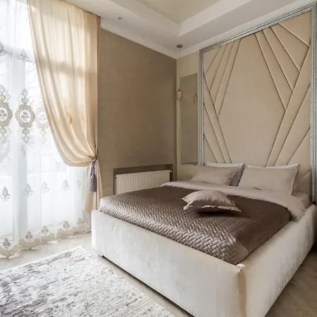Konopnytska 4 * Lviv