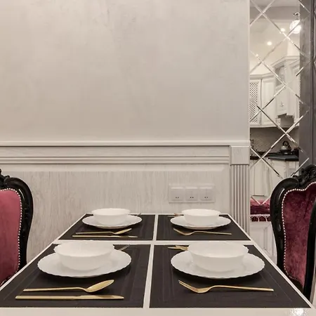 Konopnytska 4 * Lviv
